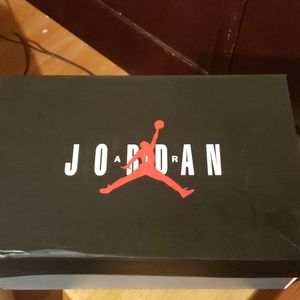 Jordan 4s